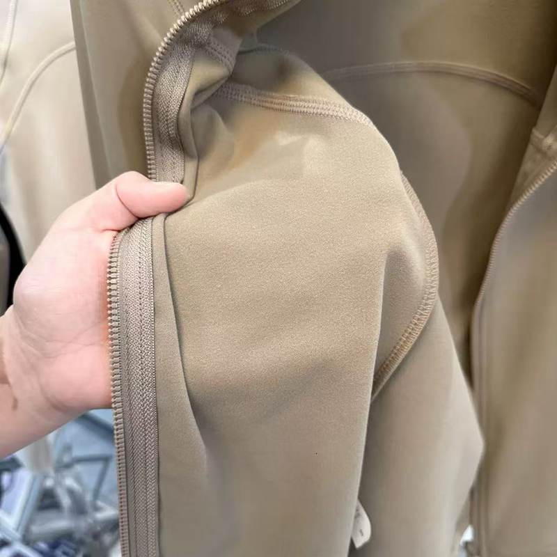 Women's Velvet Yoga Clothes Autumn Winter High-End Stand up Collar Long Sleeve Sports Jacket Fitness Running Training Top 26L0921