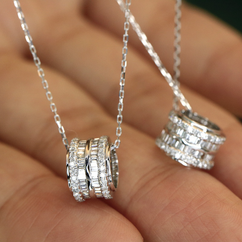 Summer European American Light Luxury Elegant Necklace For Women, Versatile Fashionable Collarbone Chain, Niche High-End Jewelry, Luxurious And Exqu