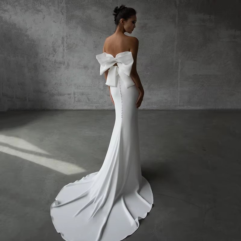 Classic Mermaid Church Wedding Dresses Sweetheart Sleeveless Bow Sweep Train Button Soft Satin Formal Bride Bridal Gowns Vestidos de Novia