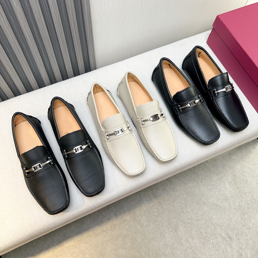 Top quality Classic Brand Desingner Men Shoes Loafers Casual Loafers New Arrivals Sneakers Business Formal Flats Leisure Men Shoes Genuine Leather S