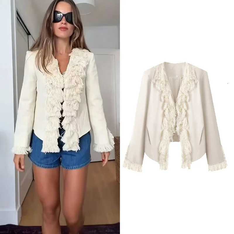 Jacket Women's Jackets Women's Winter With Tassel New 2026 V Neck Long Sleeve Fashion Woman Jackets Simple Female Coats C260921