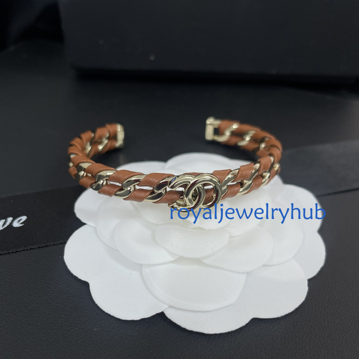 Designer Jewelry Channel Bracelet Woven bracelet light style classic wristband unique and versatile women s accessory