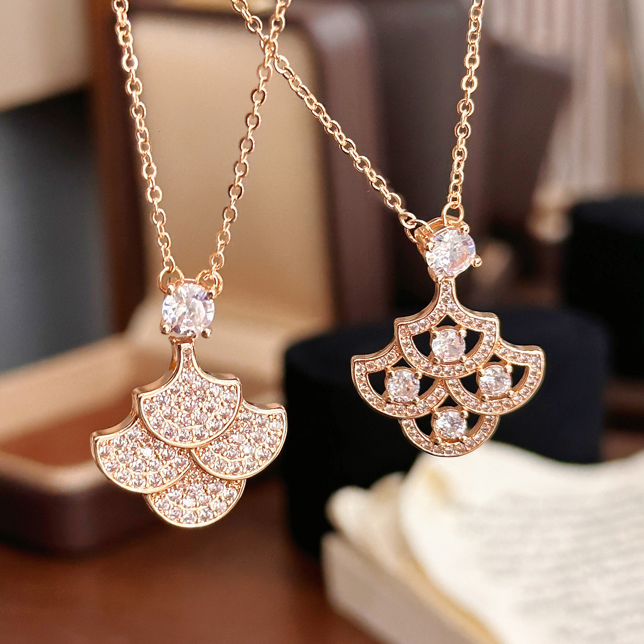 High Version Gravure Double Layer Butterfly Flower Necklace Full Star Full Diamond Simple Precision Design necklace designer for women Luxury women&