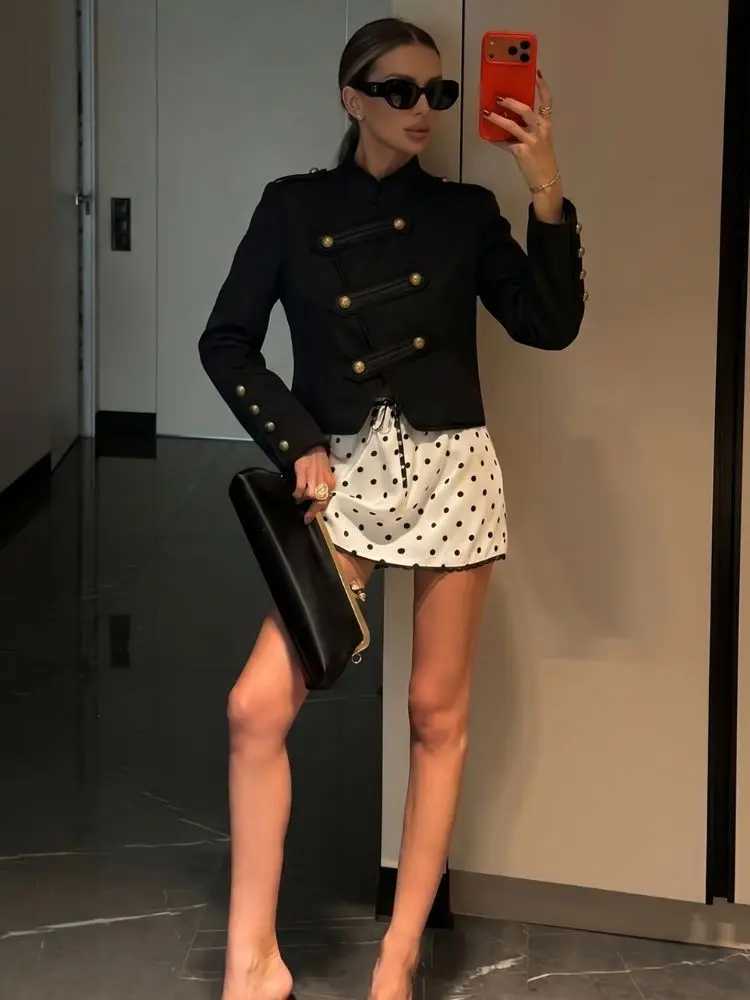 HH Fashion Diagonal Button Cropped Jacket For Women's 2026 Elegant Double-Breasted Long Slves Stand Collar Female Strtwear T260829