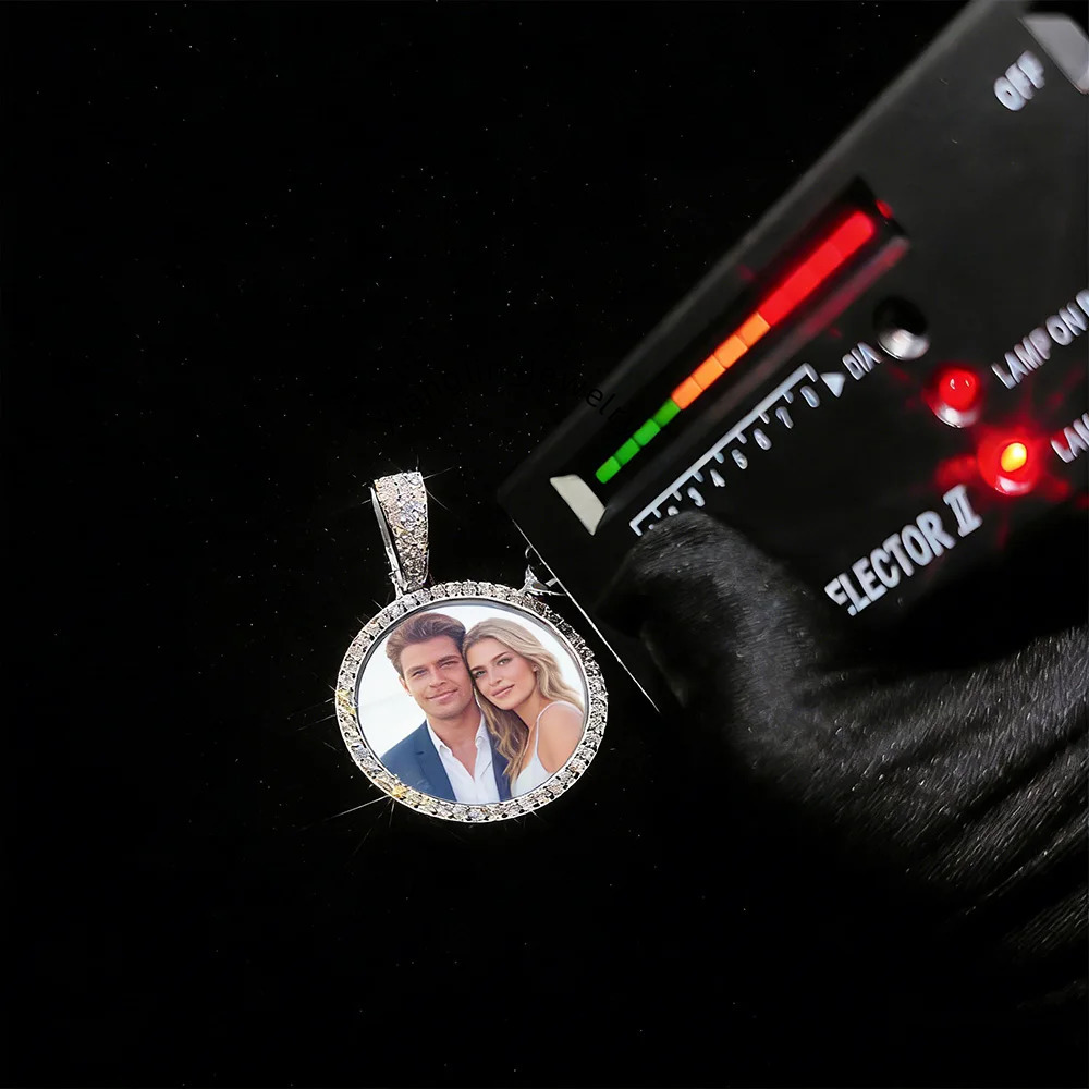 Nuoya Circle Solid 925 Silver VVS Moissanite Photo Pendant Personalied Custom Memory Picture Pendant Necklace Wholesale