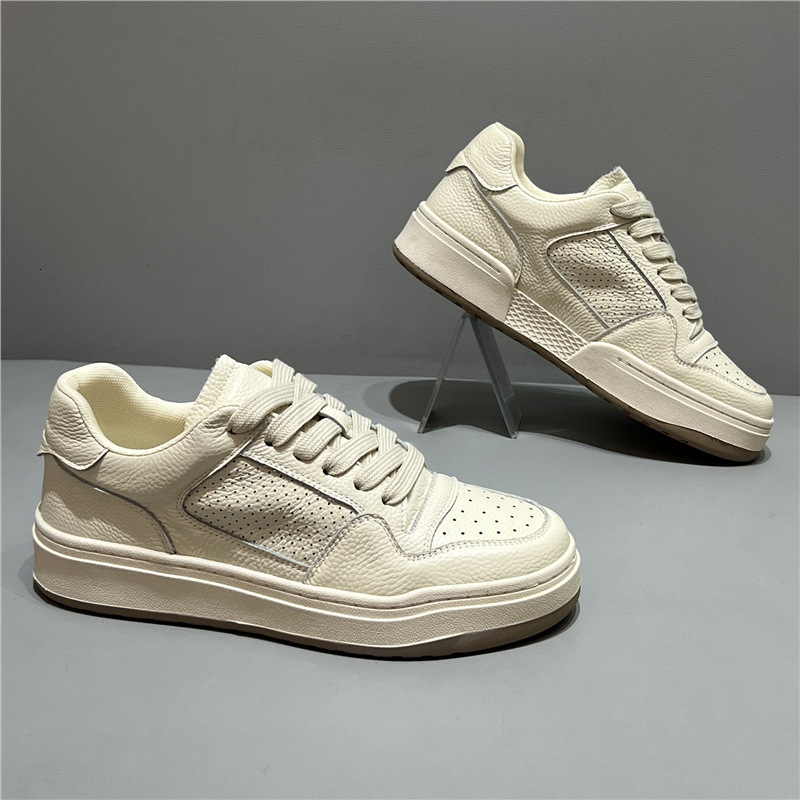 Men's 2026 Casual shoes Spring New Fashion Versatile Casual Breathable Top Layer Leather Low-top Skateboard Designer shoes Shoes for Men