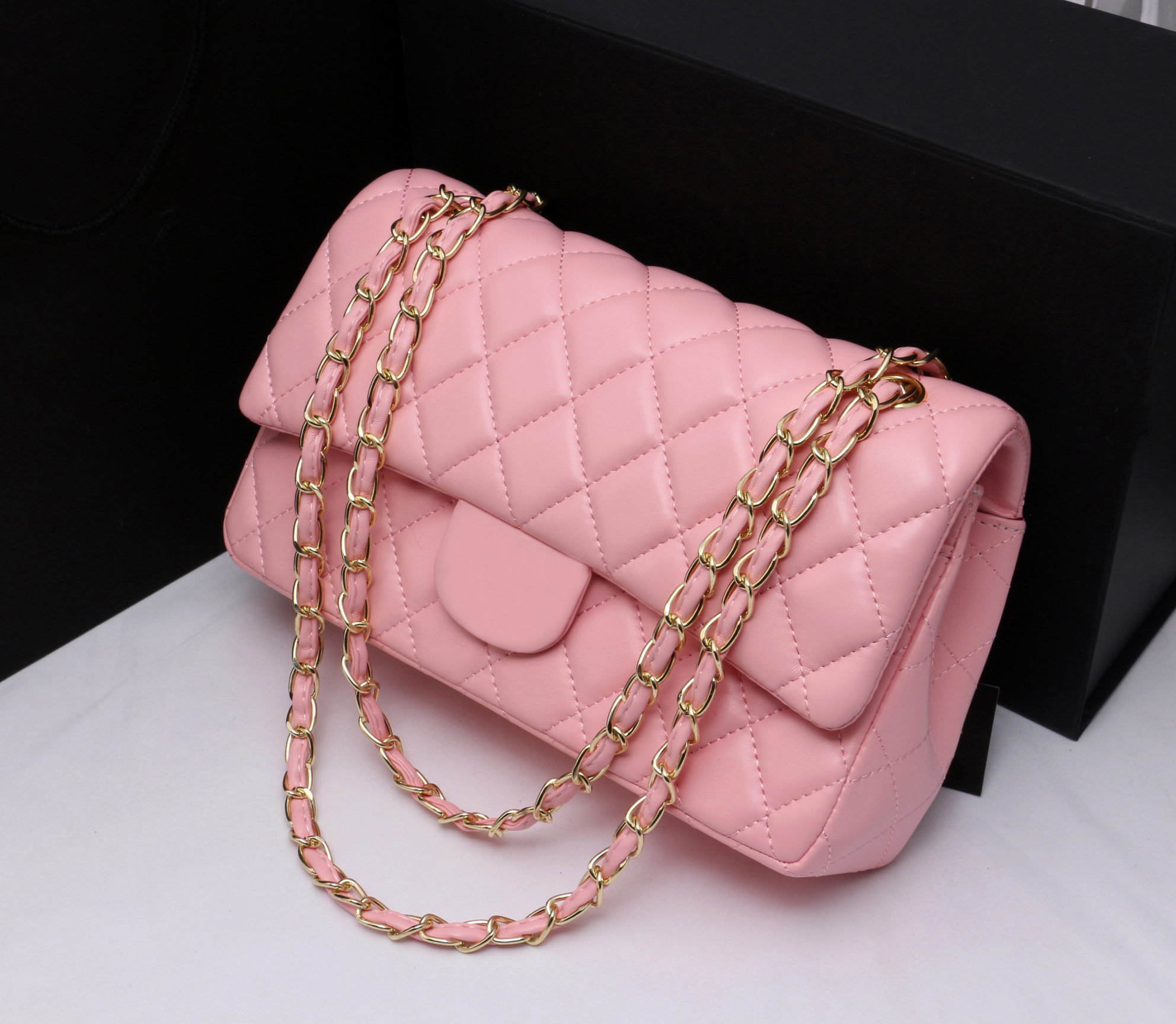 Designer Handbag Shouder bag Chain Bag Cutch Fap Tote Bags Waet Check Veour Thread bag Purse Doube Letters Soid Hasp Waist Square Stripes handbags