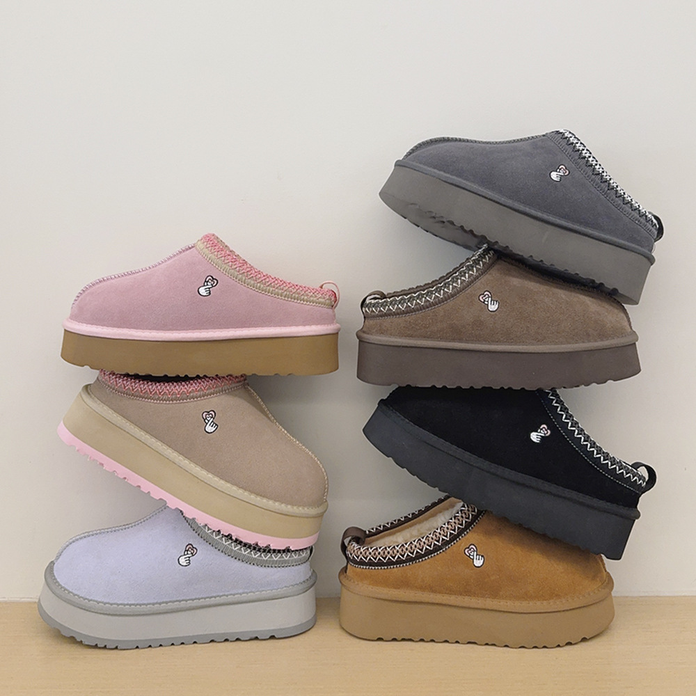 Designer Girls Real Australia High-quality girls warm snow boots Teenage Students Winter boots Sheepskin Shearling Women's Mini Boot Winter Mul