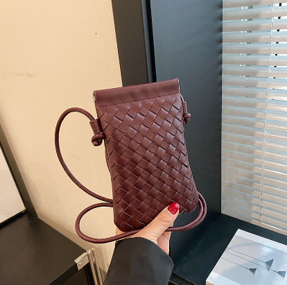 Vintage Hand Woven Cell Phone Purse for Ladies, Thin Strap Vertical Crossbody Bag, Fashion Woven PU Leather Mini Shoulder Handbag 555