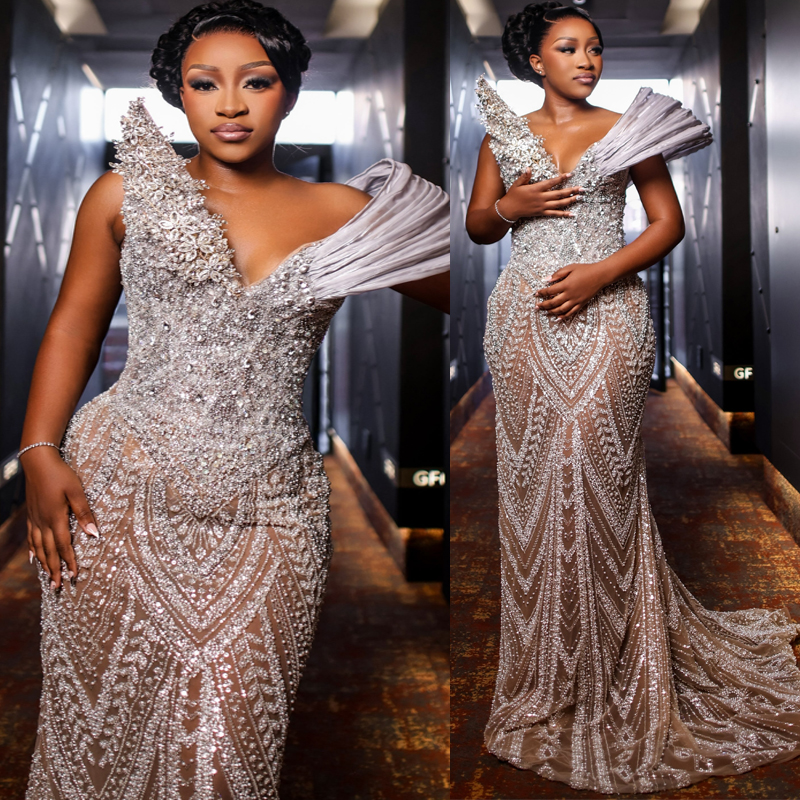 Plus Size Silver Prom Dress 2026 Robe De Sorrie Mermaid Evening Dresses V Neck Flora Pearls Beaded Lace Crystals Birthday Dress Second Reception Gow
