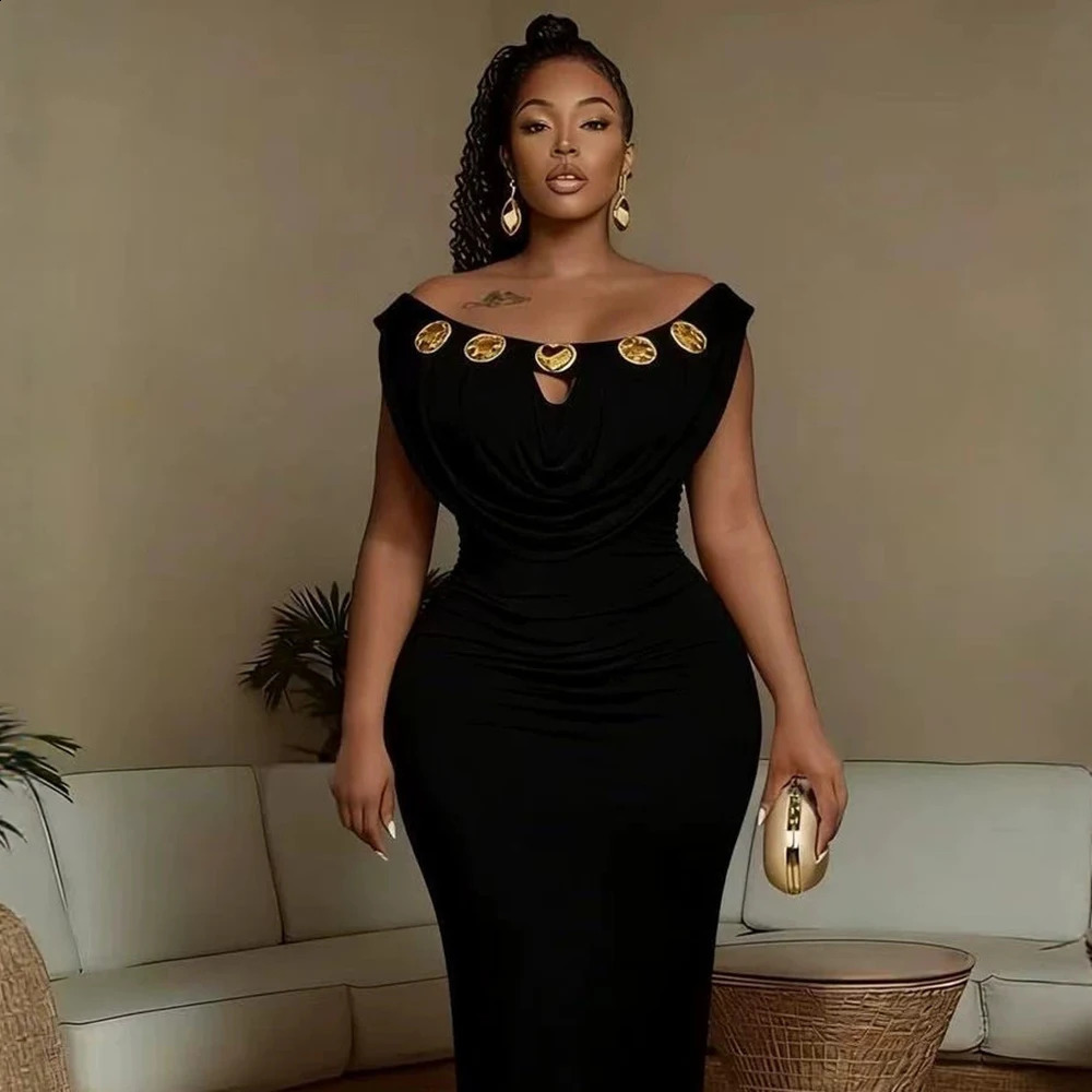 African Women Red Draped Off Shoulder Formal Dress Plus Size Cutout Gold Embellished Ruched Bodycon Floor Length Party Maxi Gown 260920