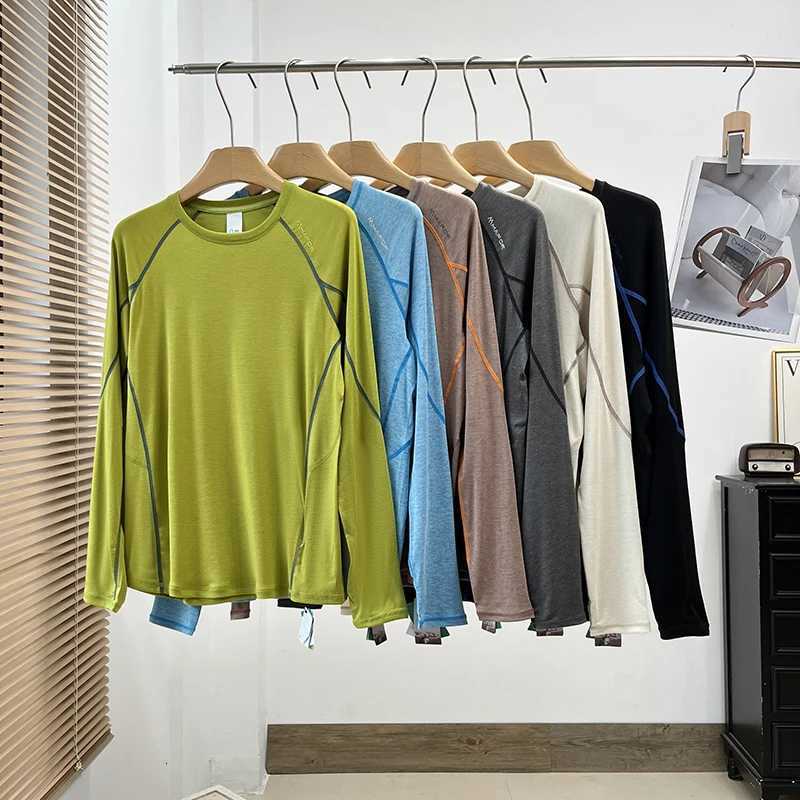 Women's T-Shirt Premium Merino Wool Blend Thermal Underwear Women Men Unisex Long Sleeve T-Shirt Contrast Stitching Letter Print Base Layer Top