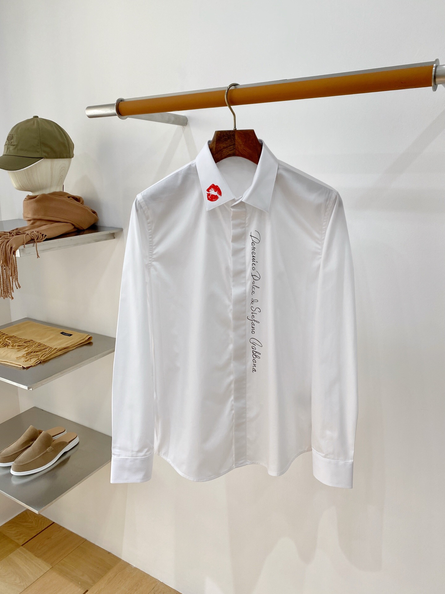 Mens Designer Shirts Brand Clothing Men Shorts Sleeve Dress Shirt Hip Hop Style High Quality Cotton Tops 17052