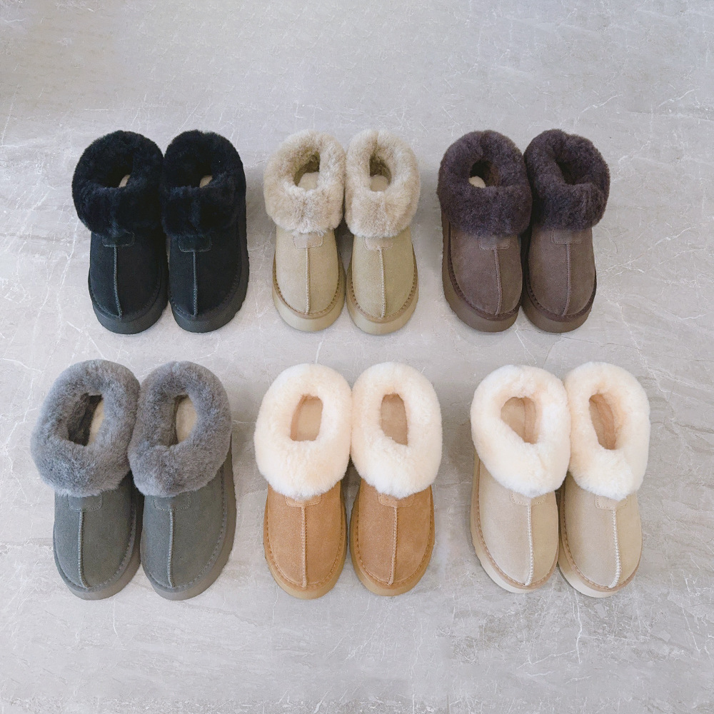 Designer Girl's Real Australia High-quality girls warm snow boots Teenage Students Winter Fur boots Sheepskin Shearling Women's Boot Winte