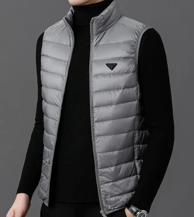 Men Down Vests coat Luxury Winter Sleeveless Outerwear men Designer Jacket Outdoor Warm Retro thin style Couple logo Letter puffer vest