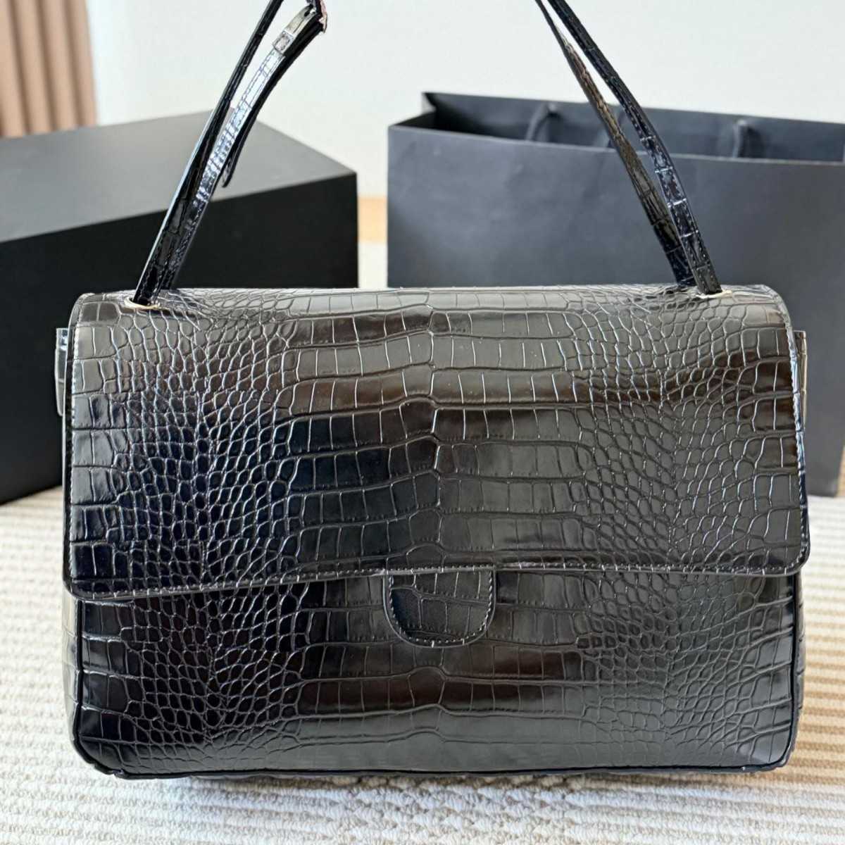 Designer Womens Handbag Luxury Crocodile Embossed Shoulder Bag Black Leather Flap Purse Top Handle Crossbody Tote Classic Ladies Bag
