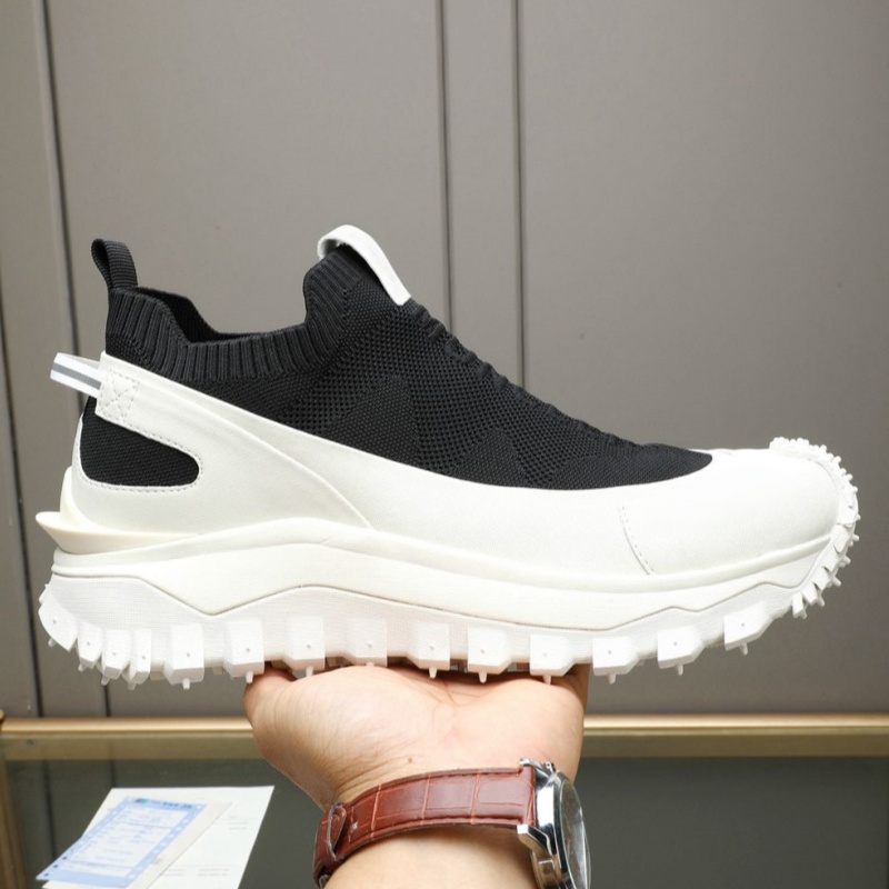 Casual shoes fashionable running shoes top designer shoes breathable men's training shoes retro sneakers outdoor hiking shoes anti-slip wear-re