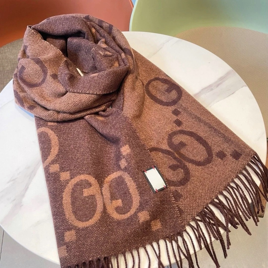 Classic Designer Scarf Womens Winter Warm Thick Scarf Cashmere Wool Striped Purpose Trendy Letter Long Double Side Color Designers Lady Warmth Scarv