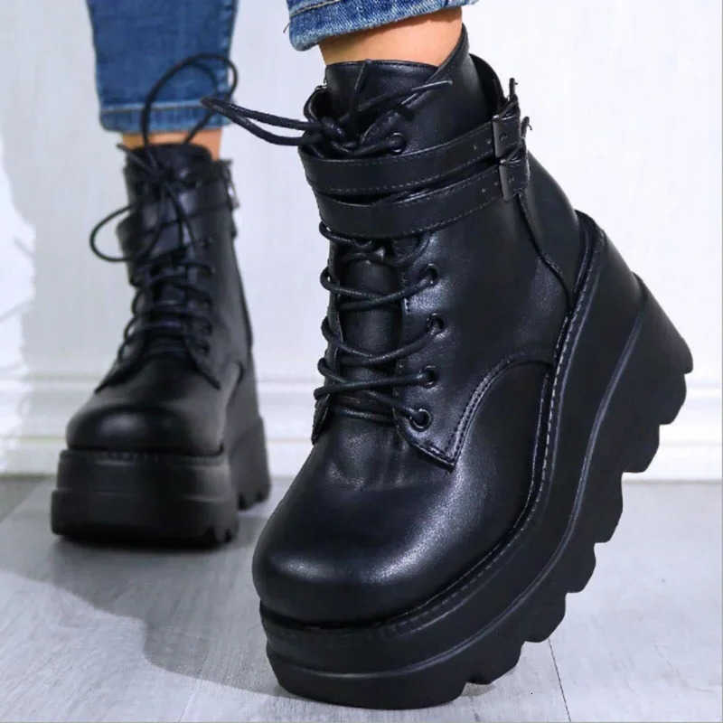 Botines Botas Zapatos góticos negros con tacones Zapatillas de plataforma Chunky para mujer Diseñador Casual New Rock Botines H260921