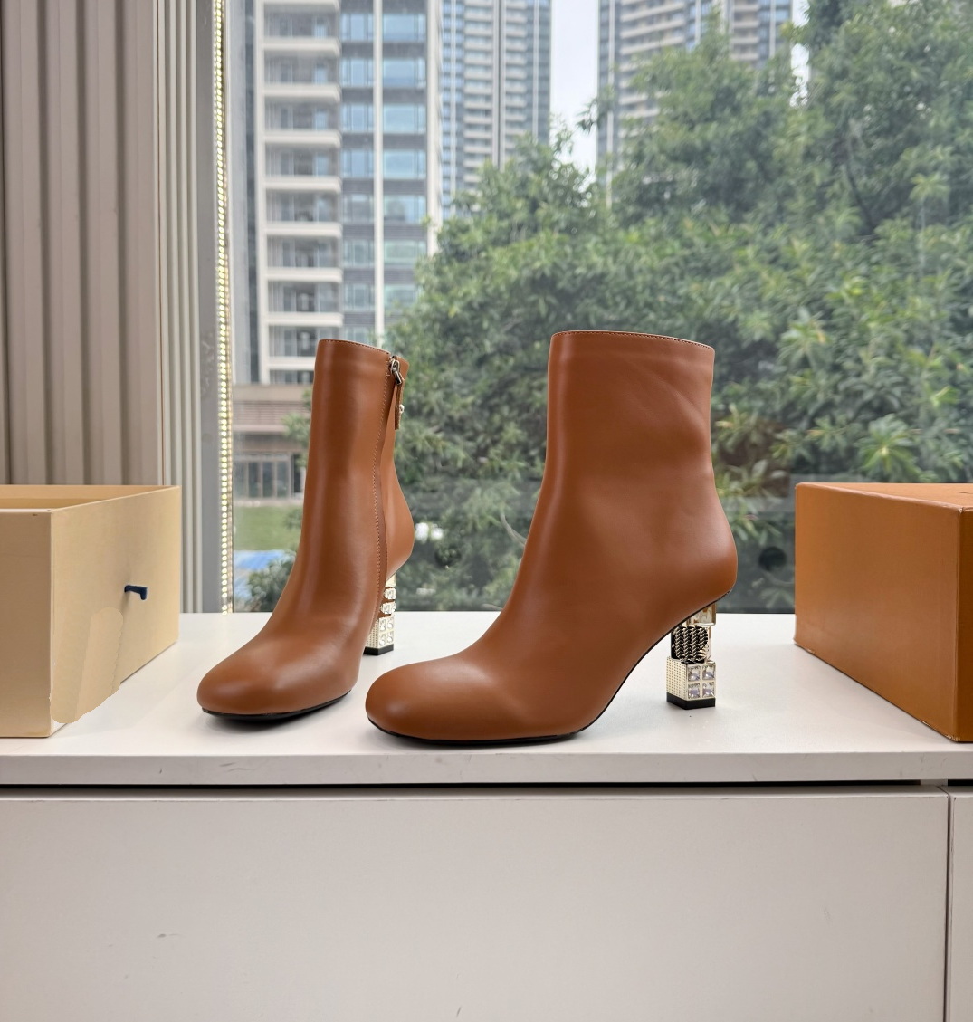 Zapatos de vestir de lujo para mujer, botines de cuero genuino de diseñador, tacones altos redondos con forma especial, zapatos de viajero con punta