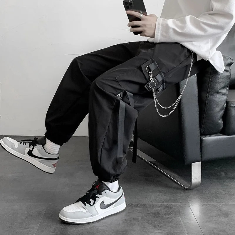 Gothic Women Cargo Pants Black Joggers High Waisted Harajuku Harem Pants Punk Goth Techwear Chain Trousers Female Hip Hop 260921