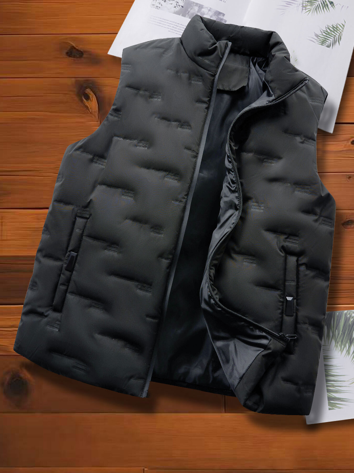 Spring Autumn Men's Casual Vests, Lightweight Outerwear, Sleeveless Jackets, Suitable for Outdoor Sports, Leisure and Versatile J260921