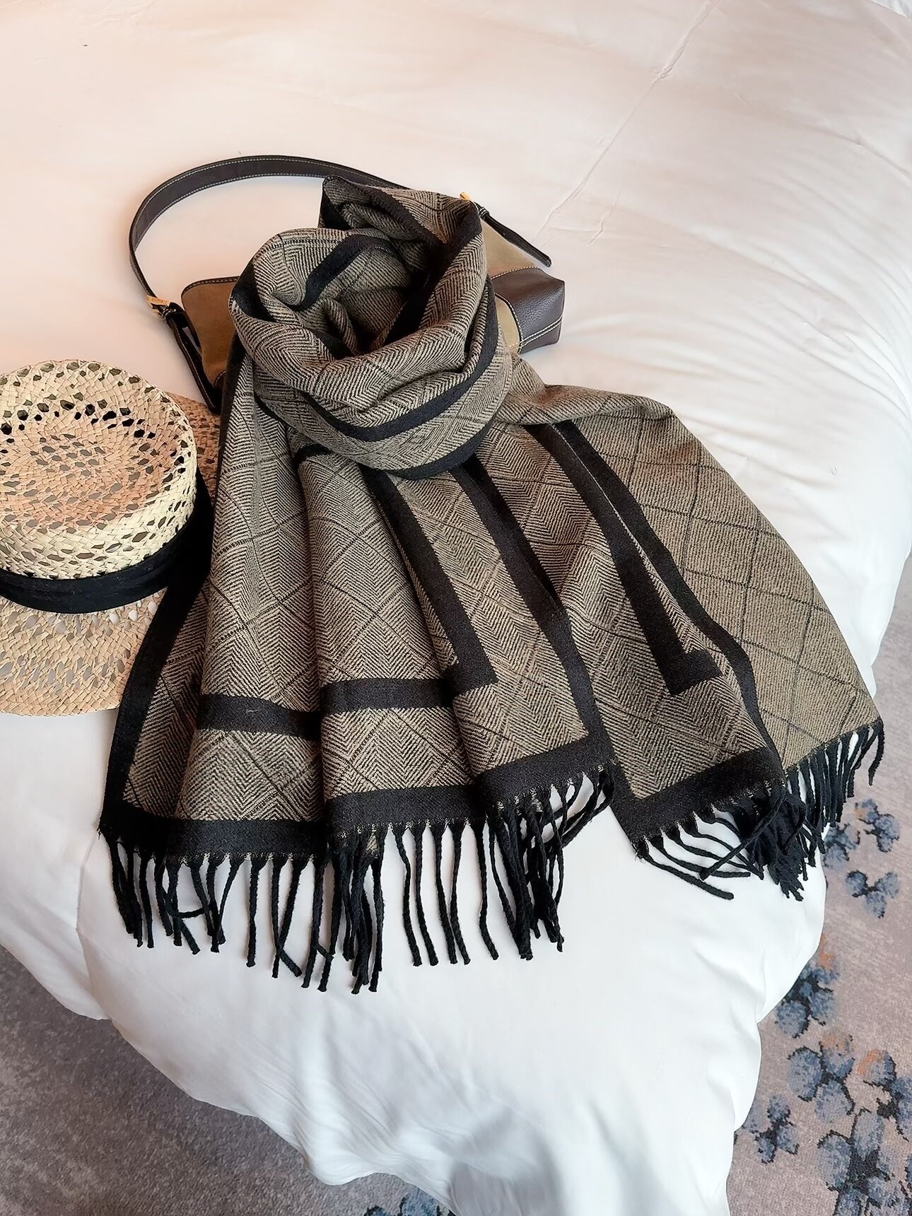 2026 Classic Plaid Women Man Designer Scarf 100% Cashmere Scarves For Winter Warm Womens and mens Long Wraps Size 180x30cm JP234