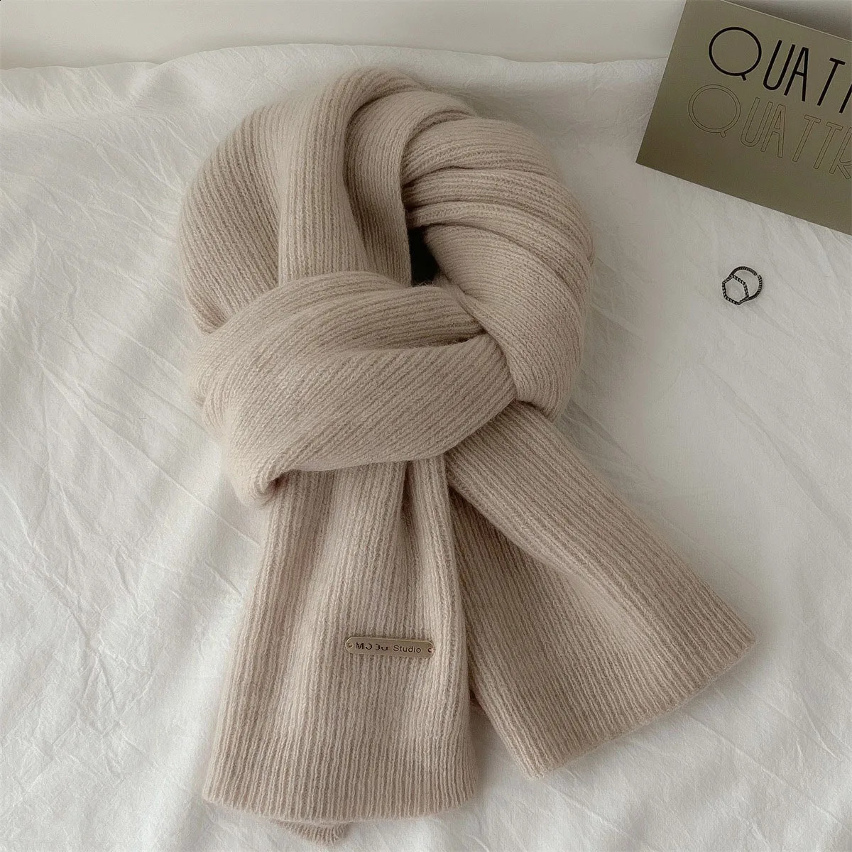 Cashmere Scarf 100 Australian Wool Knitted Versatile Solid Color Warm Autumn and Winter Gifts for Men Women 260910