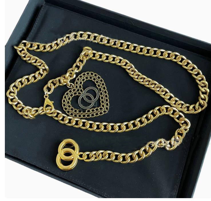 Fashion personality Metal Belts For Women Designer Luxury Style Women's Waist Chain Letter Chain Belt High-End Dresses Sweaters Chains Belts