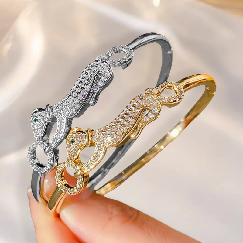 Directly From The , Light Luxury Style Full-Diamond Leopard Bracelet Women, Unique Design, Fashionable And Versatile, Suitable For Daily Commuting