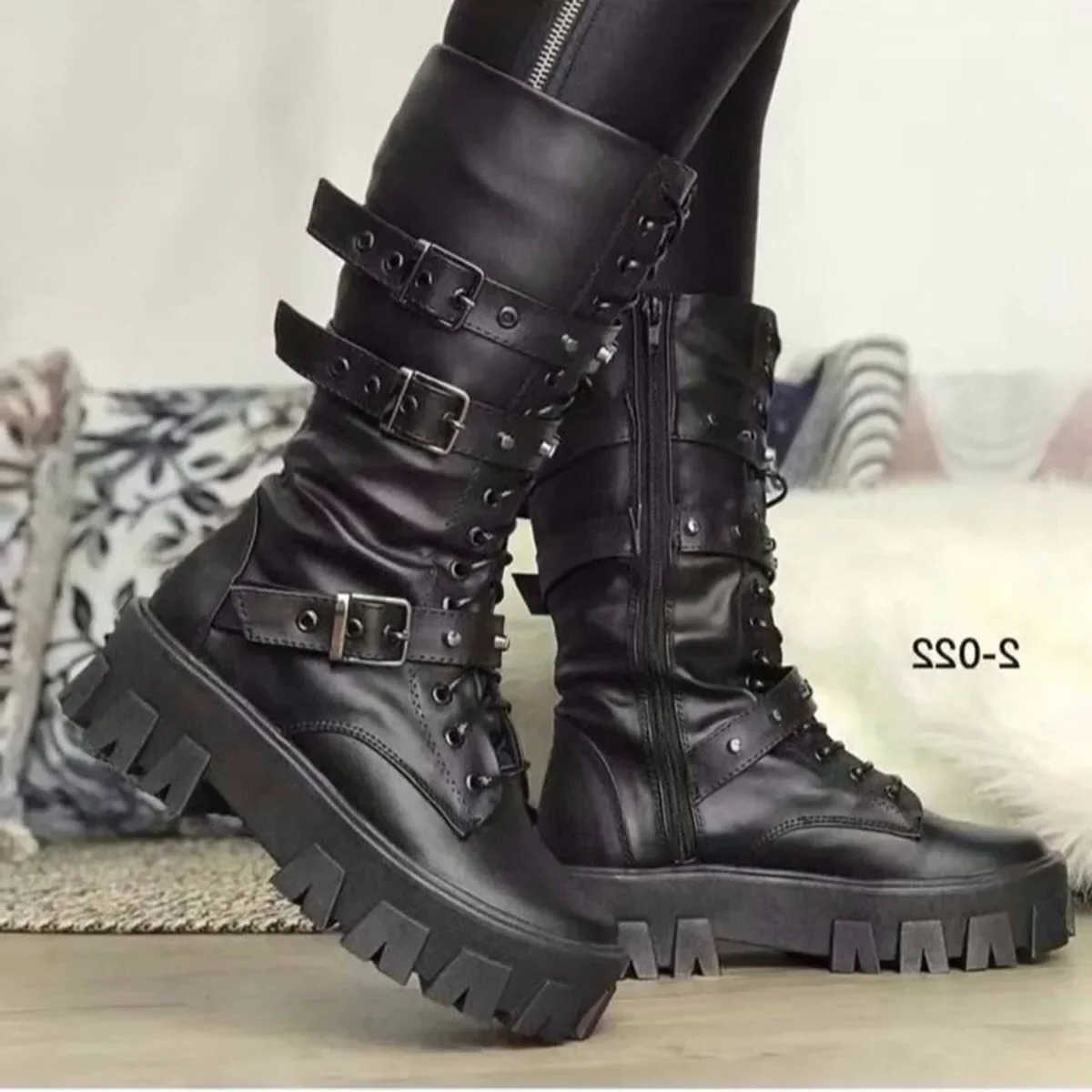 Botas de invierno 2023, botas para mujer, nuevas plataformas de cuero Pu, botines góticos Punk a la moda con cordones, zapatos de trabajo informales