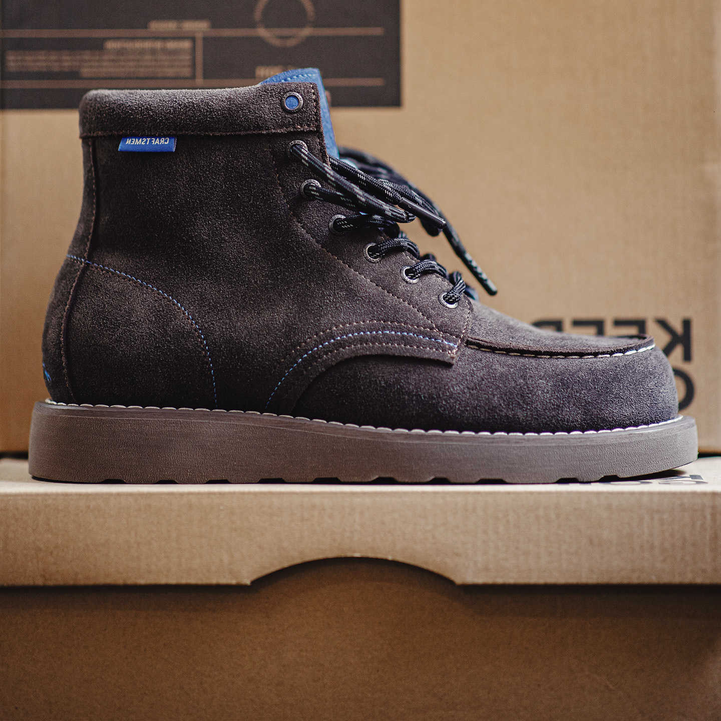 Maden Botas marrones para hombre Botas de trabajo altas Botas de combate térmicas de gamuza de vaca con cordones y suela gruesa para zapatos de otoñ