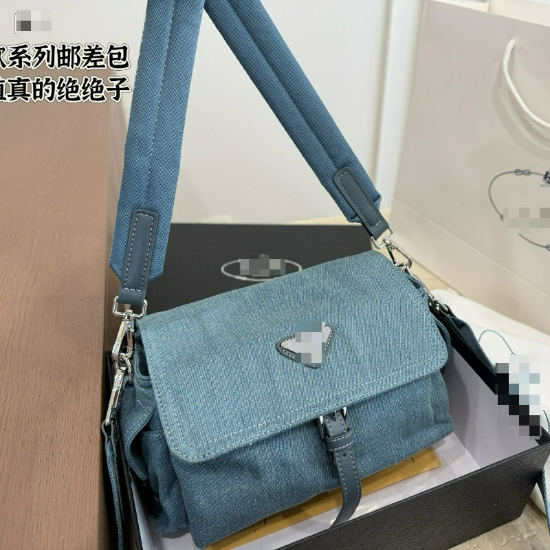 New Nylon Men's and Women's Fashionable Single-shoulder Crossbody Bag with Large Capacity