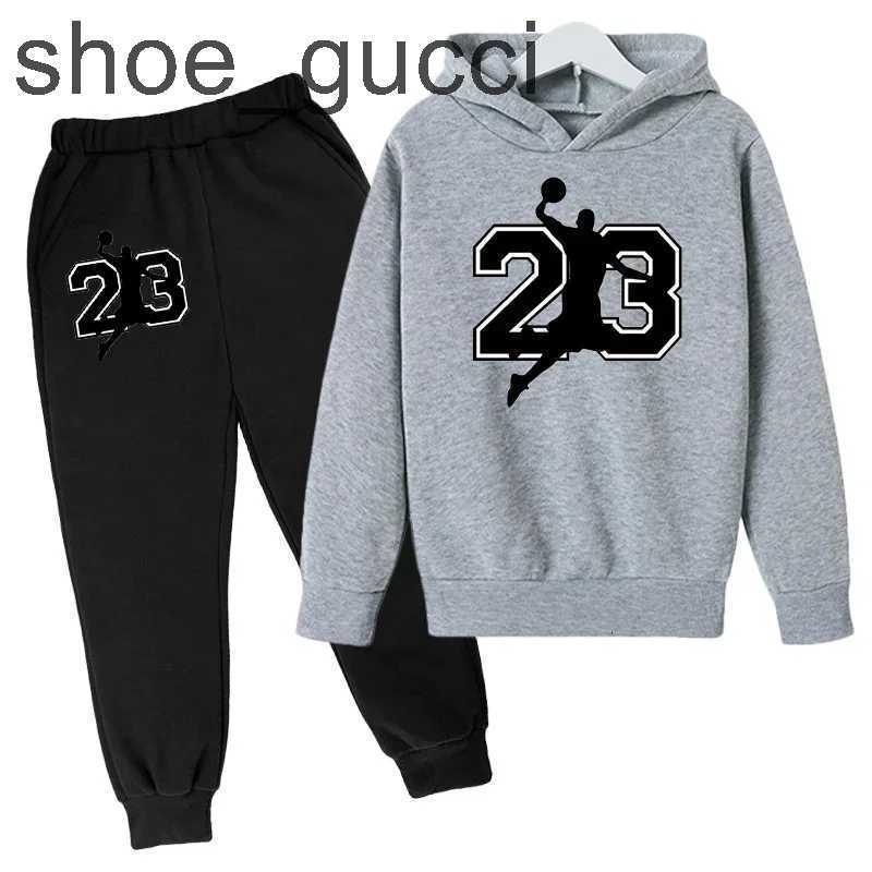 Set di abbigliamento Abbigliamento da basket per bambini Felpa con cappuccio + pantaloni per ragazze e ragazzi dai 3 ai 12 anni Capispalla per bambi