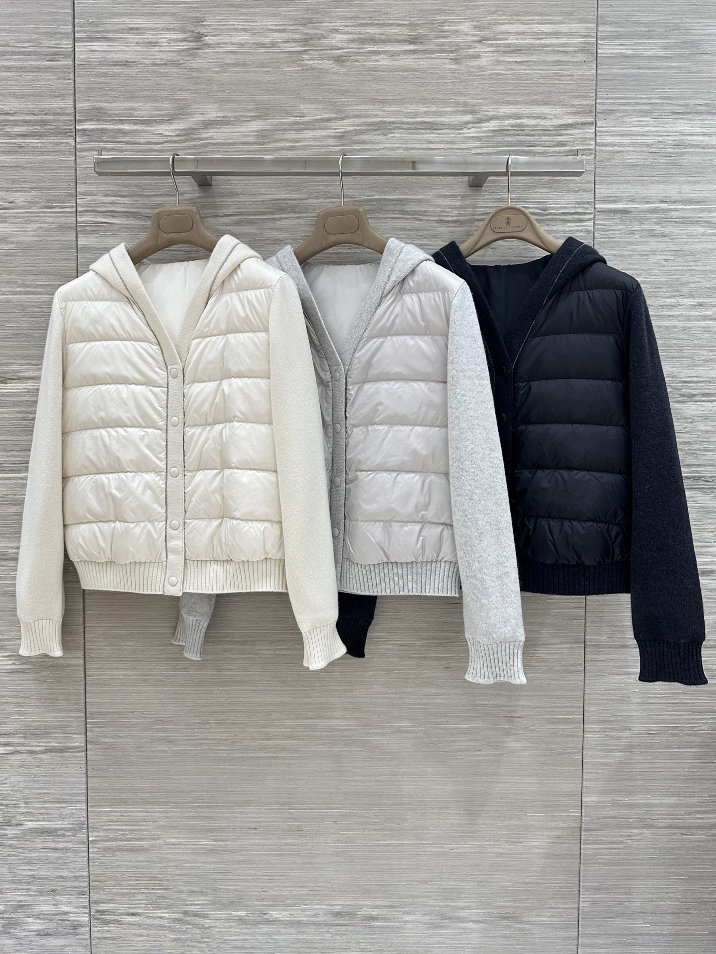 winter jacket women womens coat coat women puffer jacket women Cashmere and down hooded puffer jacket with patchwork design jacket women women jacke