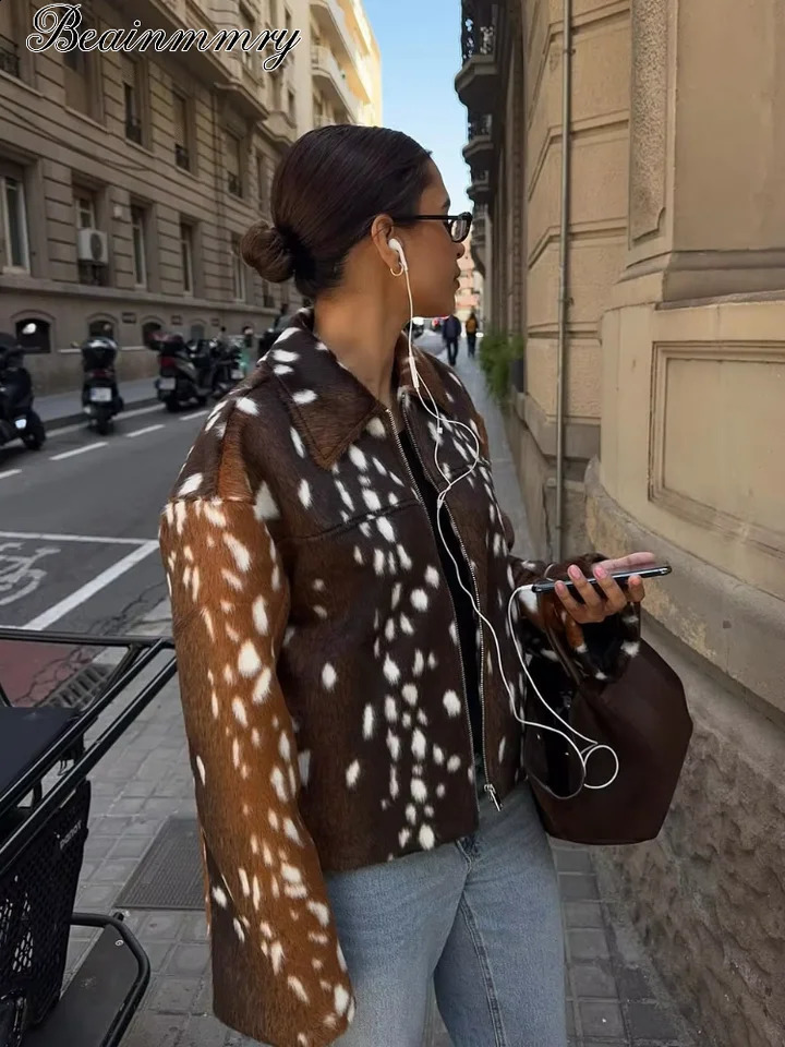 Fashion Deer Spotted Faux Fur Short Jacket Casual Lapel Zipper Long Sleeved Plush Coat Retro Autumn Street Daily Outerwear 2026 260920
