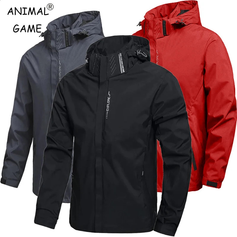 Men's Outdoor Waterproof Raincoat Lightweight Raincoat with Hood streetwear Hiking Windproof Jacket Climbing Outdoor Jackets 260918