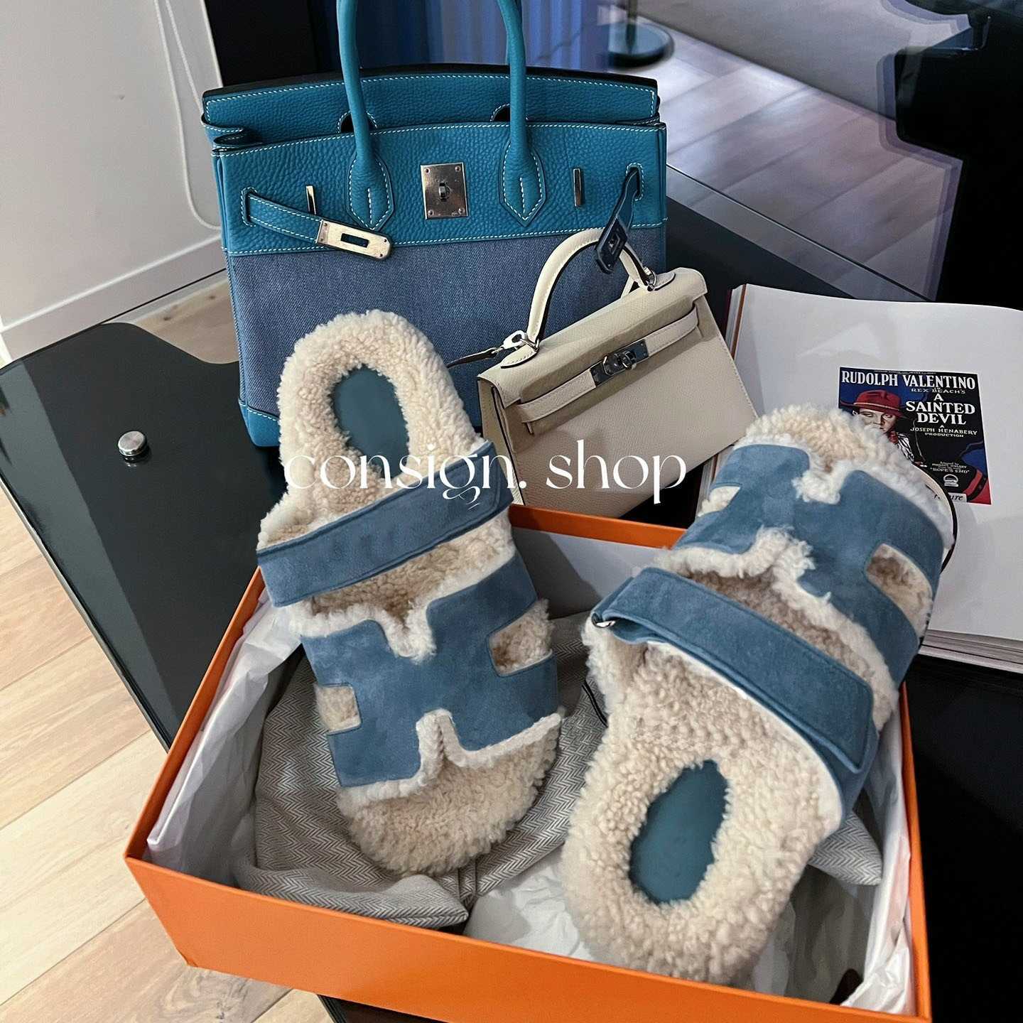Winter New Lamb Wool Integrated Warm Casual Flat Thick Sole Furry Slippers for Women