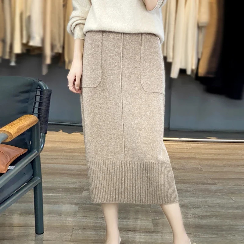 Women's Knitted Cashmere Skirt Double Pocket 100% Pure Wool Commuter Joker Straight Skirt for Autumn Winter 260918