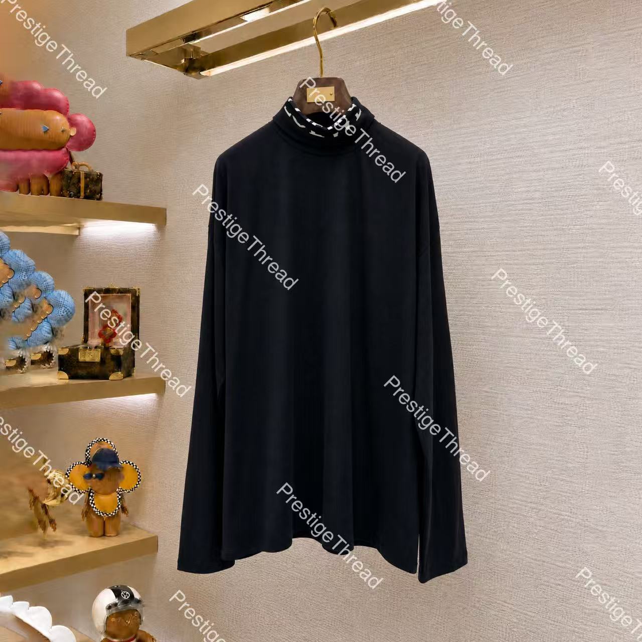 26new Letter High-Neck Base Layer Top Designer Women's T-Shirt Basic Black Top with Logo on Collar