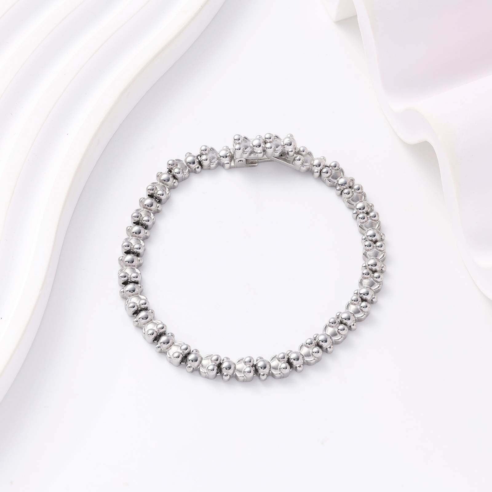 Mode chaude femmes filles argent Rose or noir en acier inoxydable ronde perle chaîne ours Bracelets bijoux un cadeau
