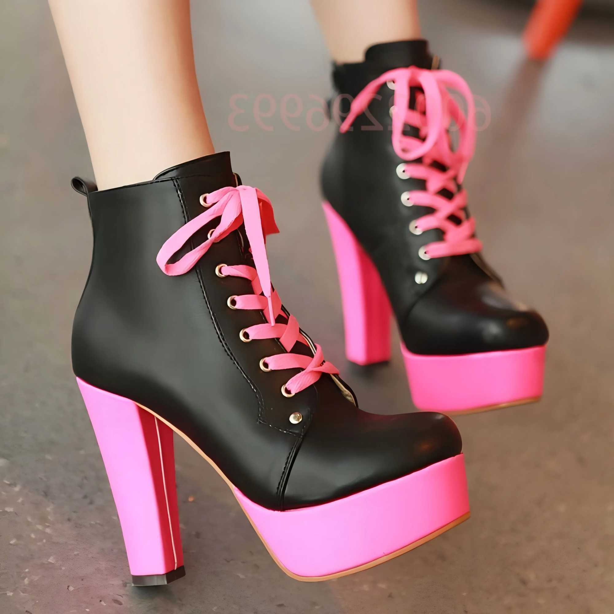 Black Hot Pink Platform Chunky Heel Boots Women Lace-up Ankle Boots Y2K Party Shoes Lady Patent Leather Fashion High Heels Boots L26921
