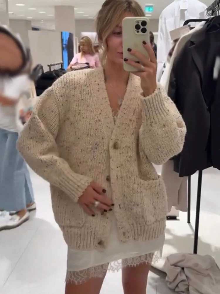 HH Women's Autumn New Fashion Knitting Coats Solid V-Neck Long Slve Pockets Single Breasted Female Casual Loose Cardigans T260829