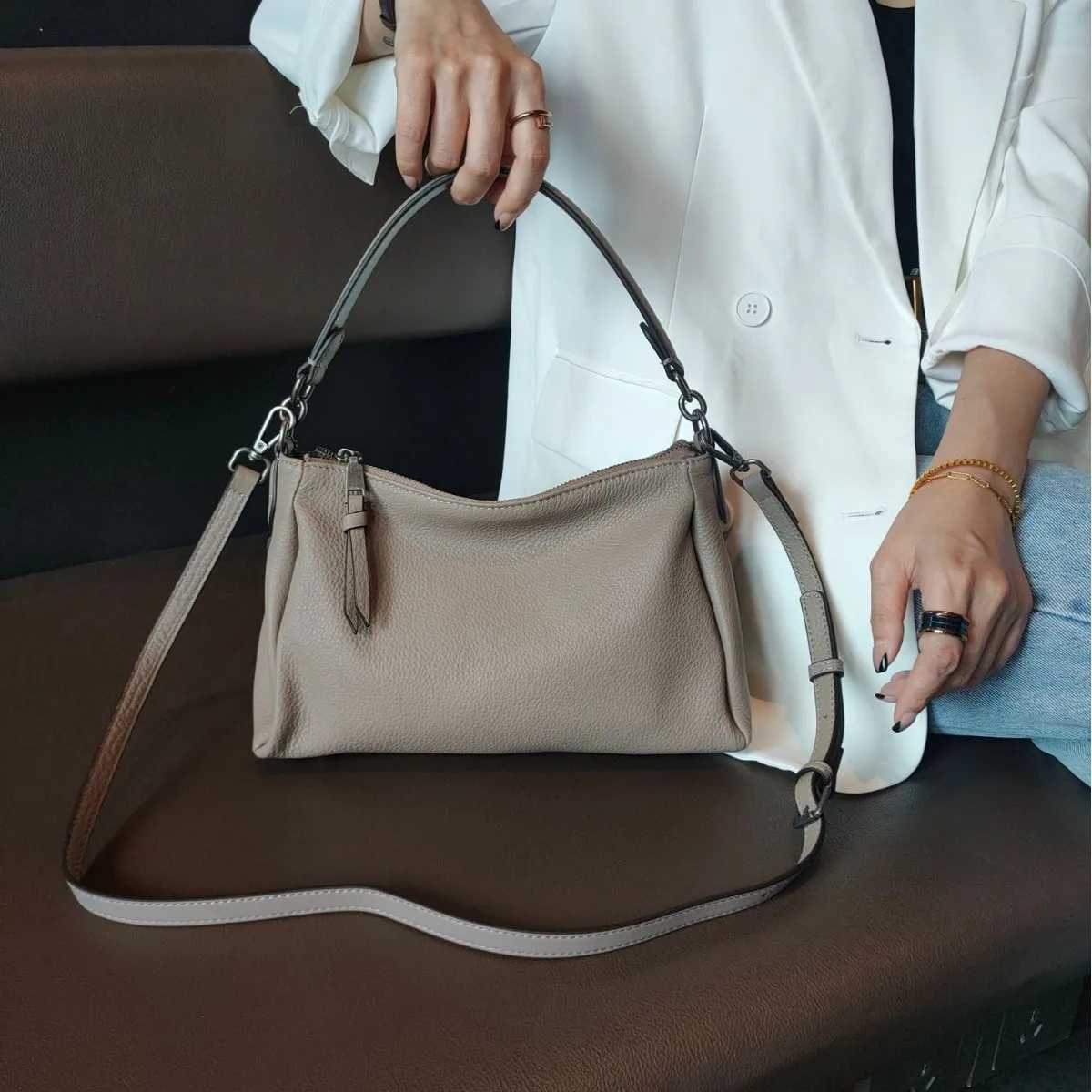 Leather Crossbody Bag Women's Simple Style Casual Small Bag Soft Cowhide Shoulder Bag Tote Bag for Daily Use Spring Hot Sale ... Z260918