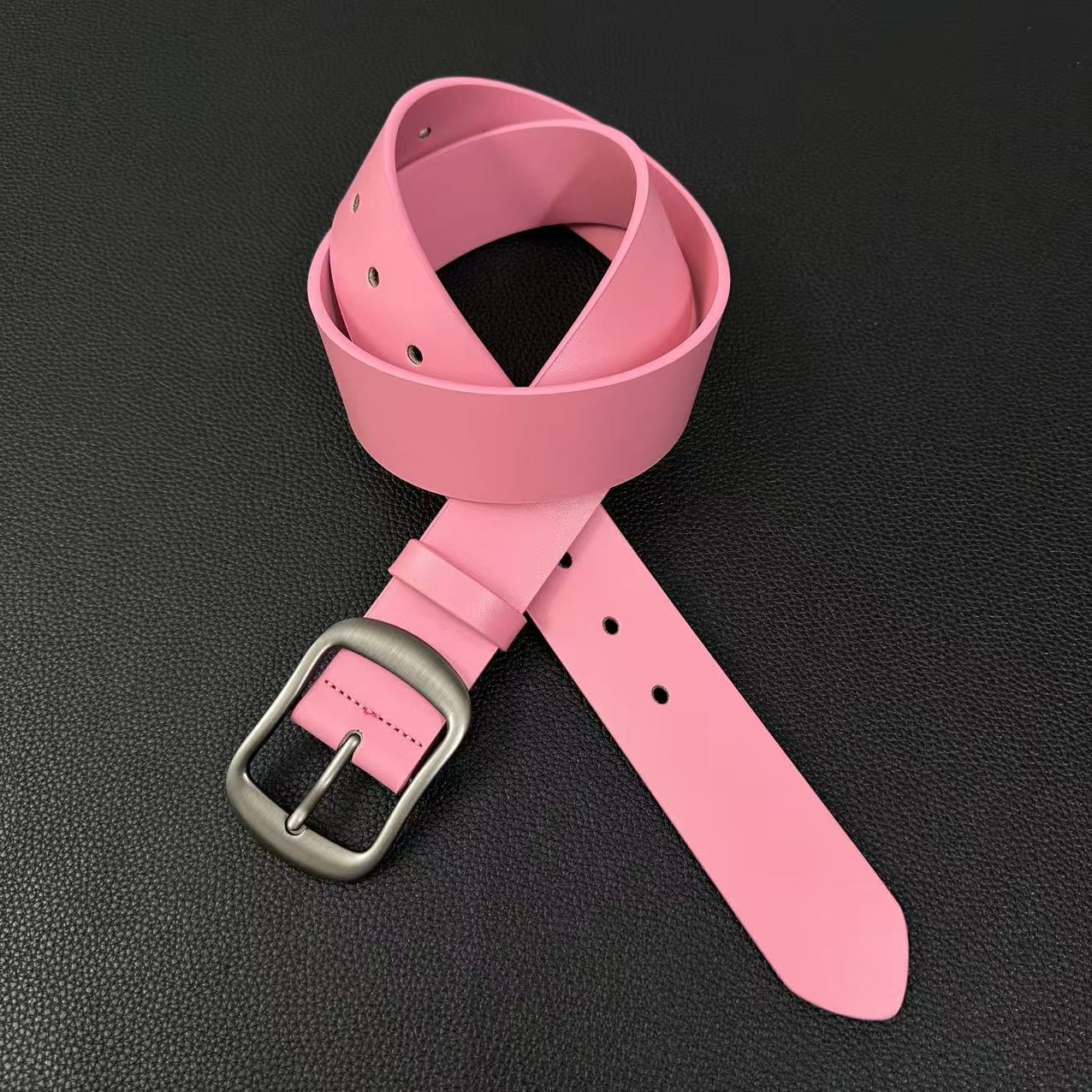 Mushroom pink Y2K women's sweet cool hot girl style belt, simple unique design, paired with jeans and skirts