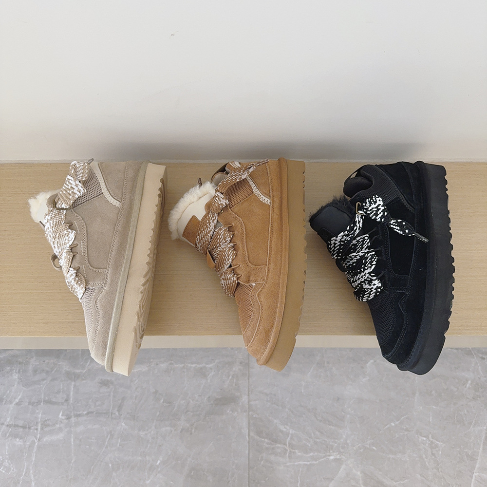 Real Australia High-quality Boys warm snow boots Teenage Students Winter Fur Slippers Sheepskin Shearling Men's Boot Winter Mules Slip-on Wool