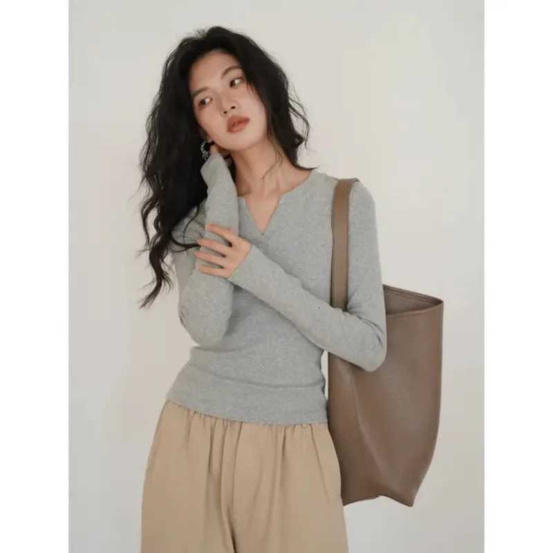 Women's T-Shirt Women V Neck Long Sleeve Base Shirt 95 Cotton Slim Fit Shoulder T Shirt Tops For Spring Autumn Q260921