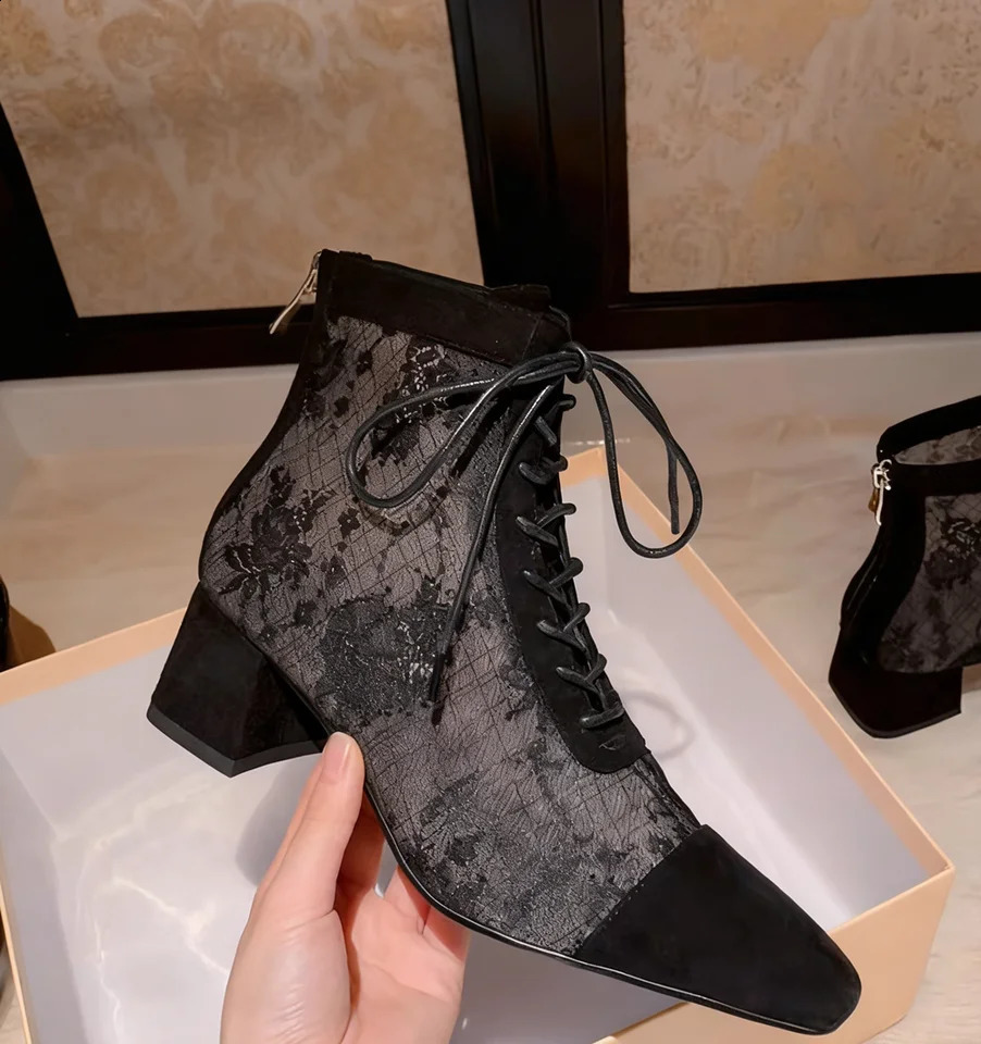Elegant Black Lace Suede Ankle Boots Lace-Up n Square Toe Low Block Heel Sexy Mesh Back Zipper n Urban Lady Boots 260920