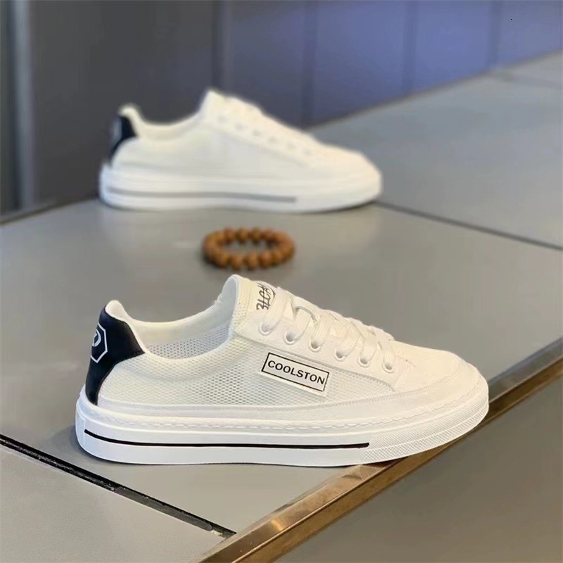2024 Men's Spring Summer New Sneakers Low Top Designer shoes Soft Sole Simple Casual White High-end Internet Casual shoes Celebrity Style Shoes
