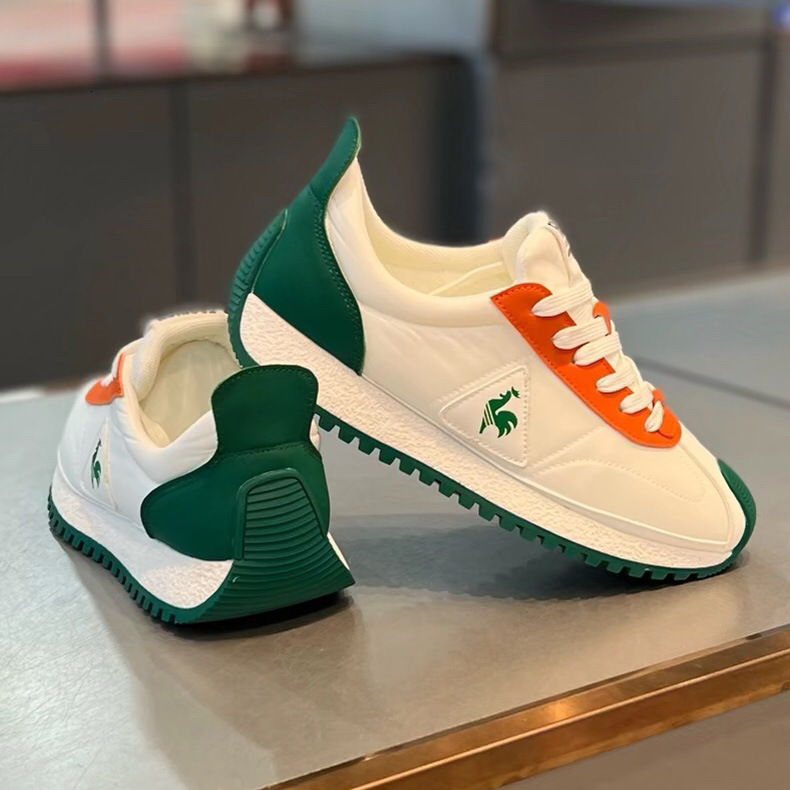 Men's 2024 Spring Summer New Breathable Fabric Lightweight Casual shoes Korean Style Versatile Soft Sole Designer shoes Sports Casual Agan Shoe